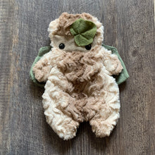 Load image into Gallery viewer, Ivory/Beige Fall Fairy Sprite