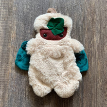 Load image into Gallery viewer, Red Delicious Fall Fairy Sprite