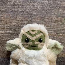 Load image into Gallery viewer, Tan and Olive Bitty Buggle