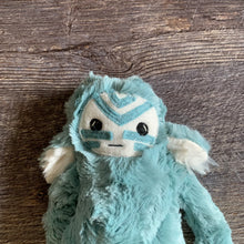 Load image into Gallery viewer, Light Blue and Ivory Bitty Buggle