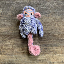 Load image into Gallery viewer, Wavy Lilac Bitty Buggle