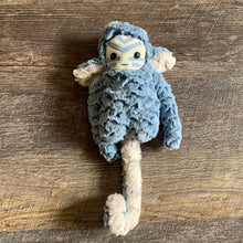 Load image into Gallery viewer, Ziggy Blue Bitty Buggle